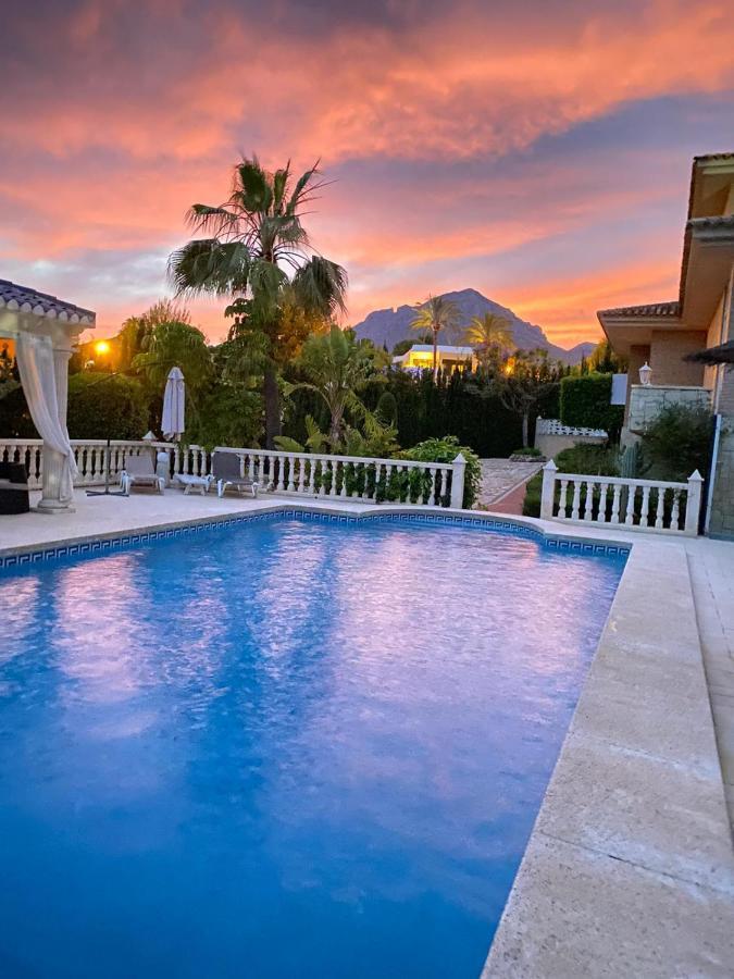 Villa El Paso ลา นูเซีย ภายนอก รูปภาพ